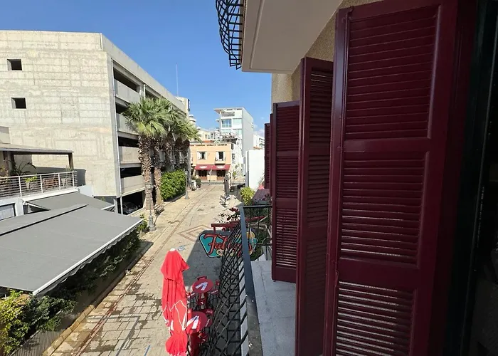 It Can\'T Be More Central Larnaca